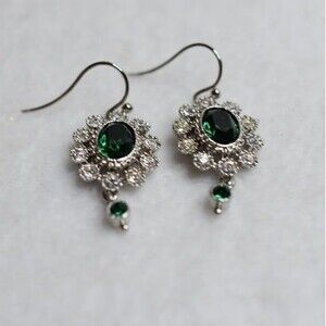 Sparkling Emerald Green Clear Rhinestone Silver Tone Fish Hook Like New Earrings